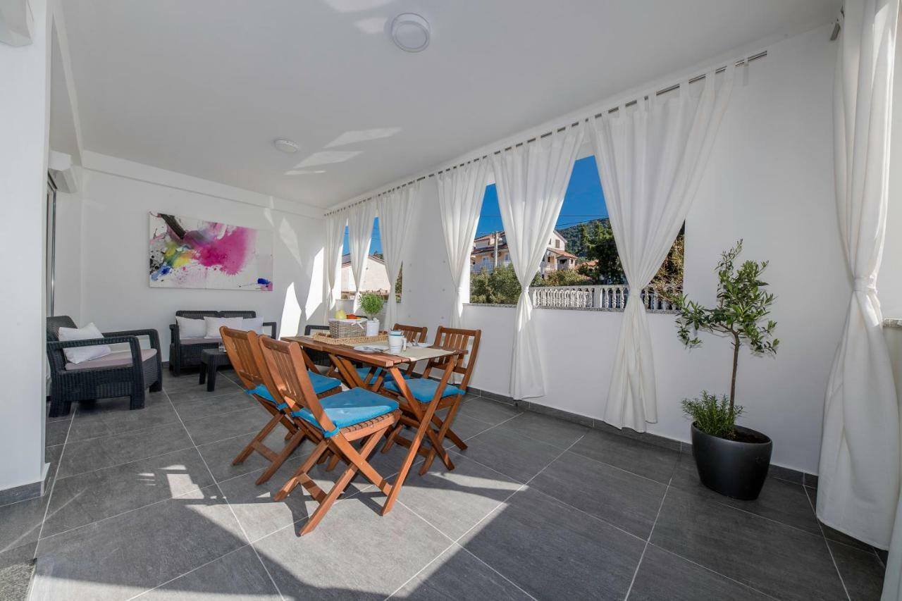 Guest House Mazuth II Banjol Exterior foto